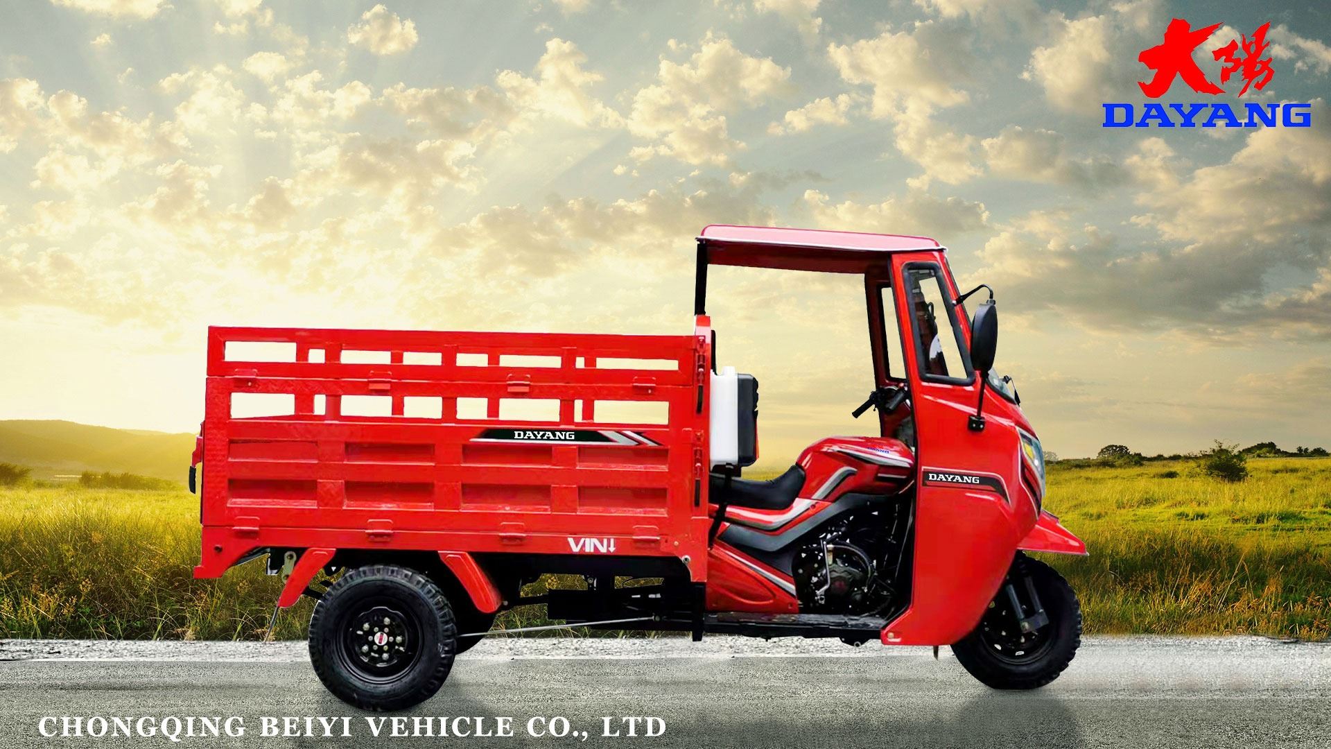 DAYANG homemade water cooled engine carrying cargo tricycle