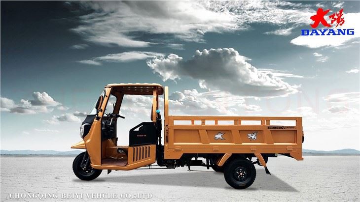 semi cab 150CC Three Wheel Cargo Motorcycle