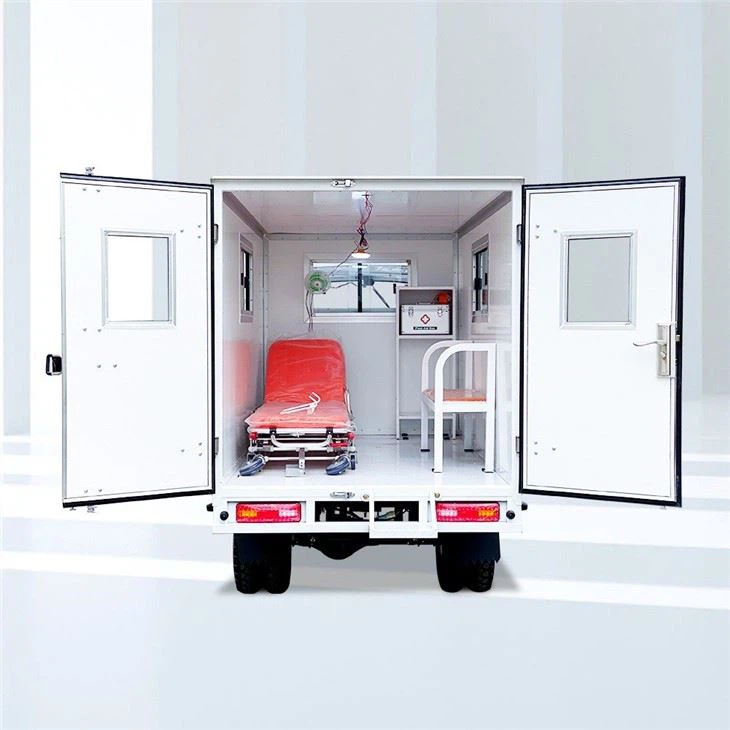 Semi Cabin ambulance Motorized Tricycles high quality