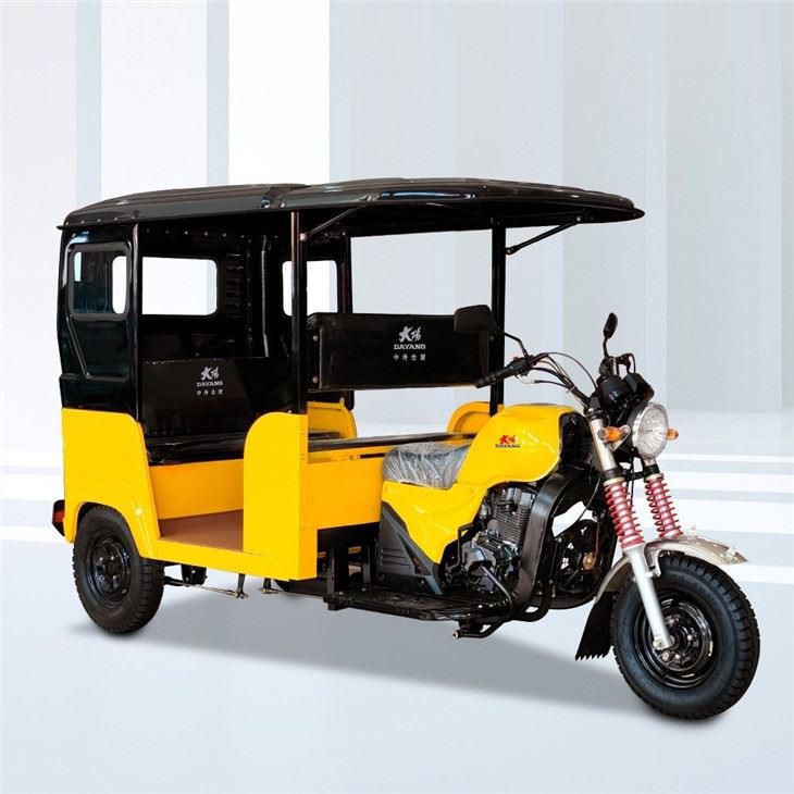 3 Wheels Motor Tipper